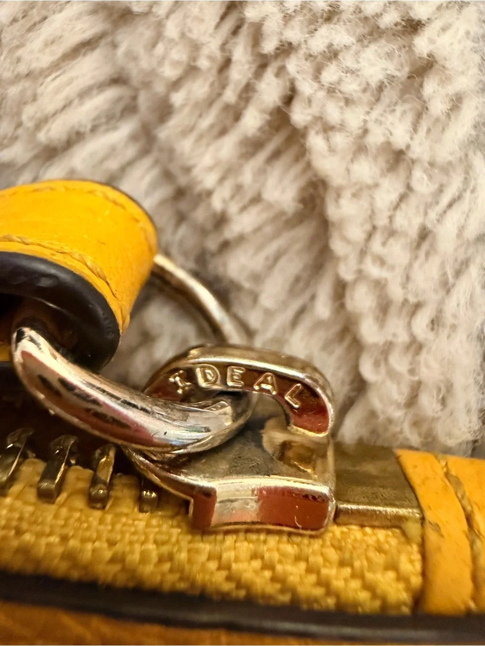 Michael Kors Jet Set Travel XL Zip Clutch Wristlet pebbled Leather Yellow GUC